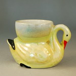 1930s Egg Cup modelled as a Swan (No.1)