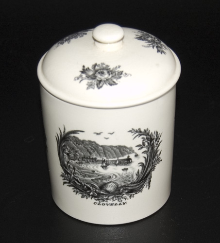 Wedgwood Conserve Pot and Lid designed by Rex Whistler (Sold)