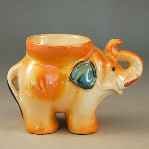 1930s Elephant Egg Cup with raised trunk (Sold)